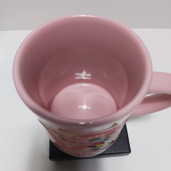 Minnie mouse embossed mug - Picture 4 of 5